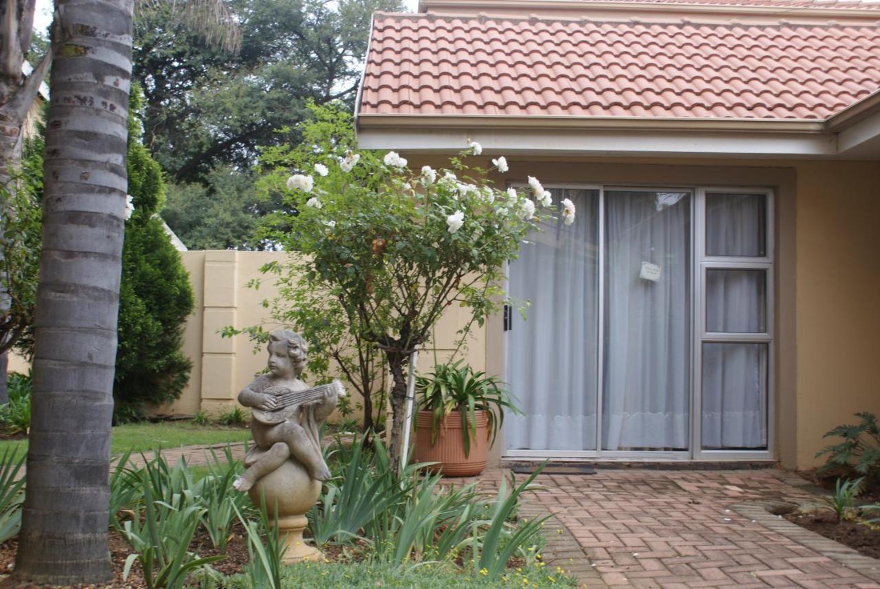 Elizabeth Lodge Boksburg Exteriör bild
